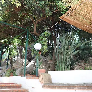 casa-elvira.sicilyhotelsitaly.net/